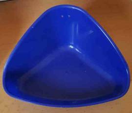 Ecktoilette f�r kleine Nager - Bild vergr��ern 